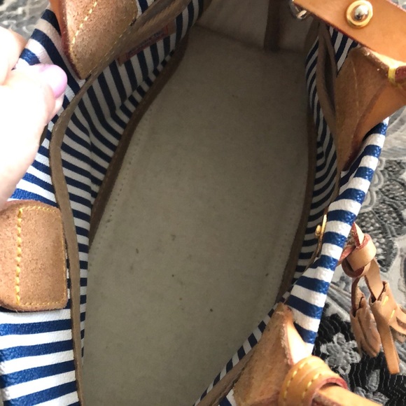 Rooney and Burke purse - Picture 3 of 5